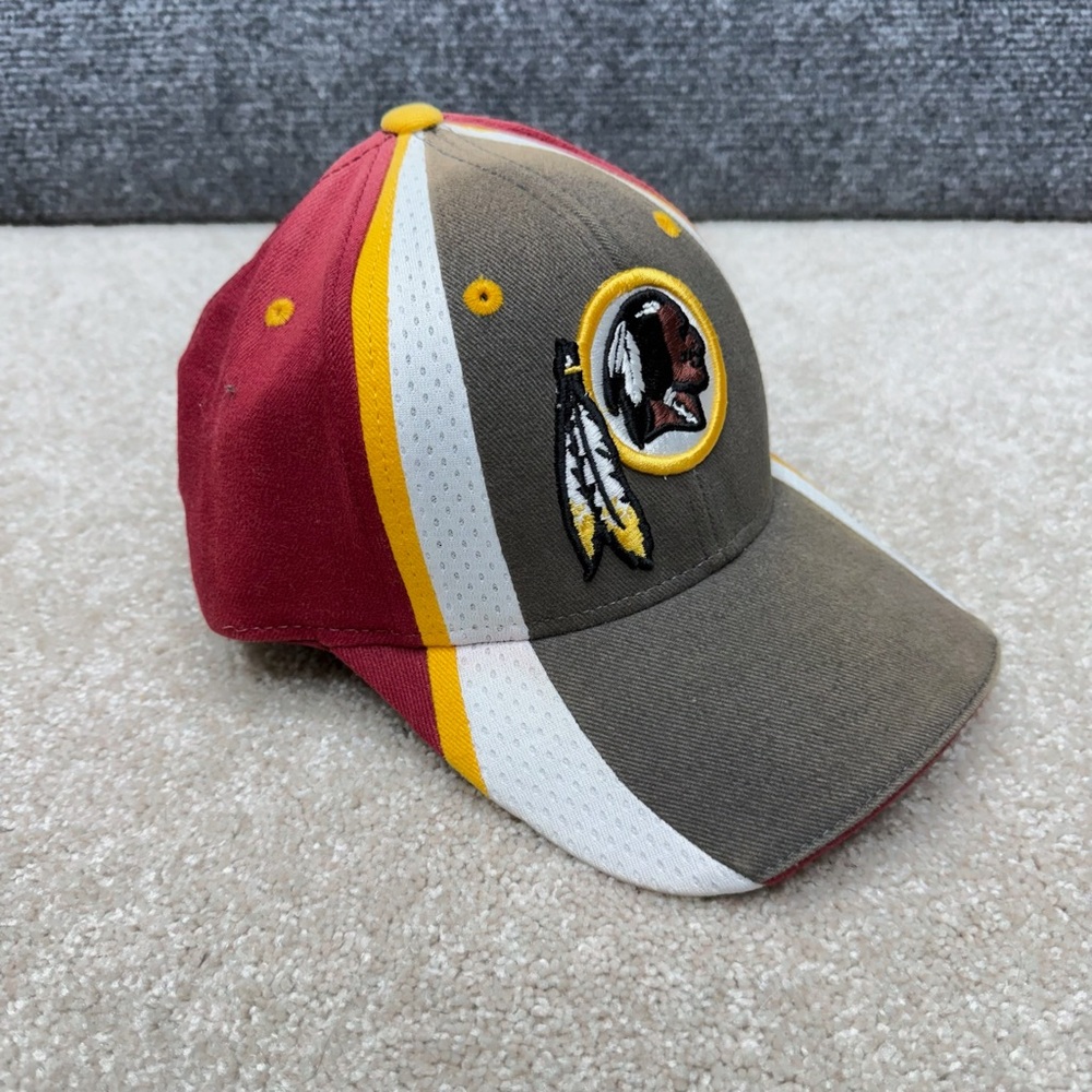 Reebok Washington NFL football hat cap fitted one size fits all